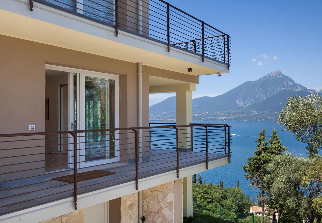 Ferienwohnung in Torri del Benaco - Paradise Apartment With Pool Ferienwohnung in Torri del Benaco - Paradise Apartment With Pool