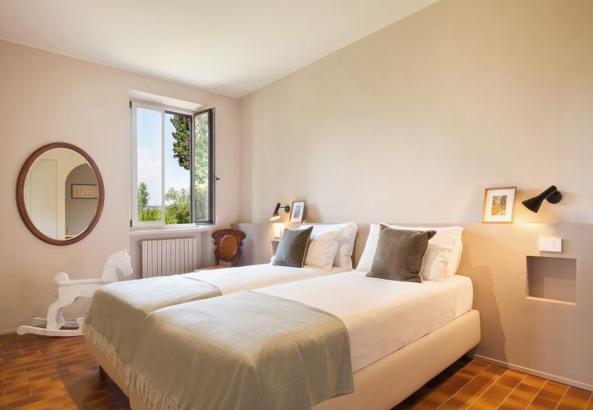 Villa in Cavaion Veronese - Il Belcanto Villa with Pool Villa in Cavaion Veronese - Il Belcanto Villa with Pool