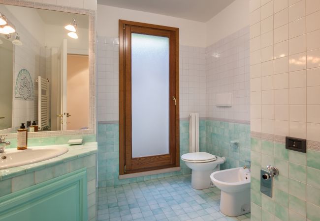 Villa in Torri del Benaco - Villa Viù with Pool and Lake View Villa in Torri del Benaco - Villa Viù with Pool and Lake View