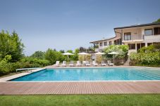 Villa in Torri del Benaco - Villa Viù with Pool and Lake View