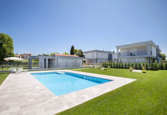 Ferienwohnung in Lazise - Apartment Petra with Pool Ferienwohnung in Lazise - Apartment Petra with Pool