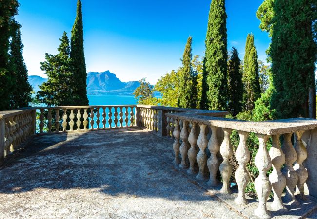 Ferienwohnung in Torri del Benaco - Apartment Villa Corazza Ferienwohnung in Torri del Benaco - Apartment Villa Corazza