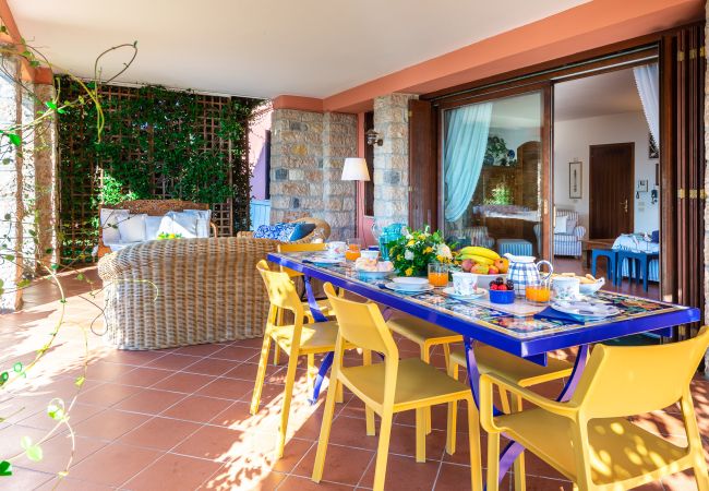 Ferienwohnung in Torri del Benaco - Apartment Villa Corazza Ferienwohnung in Torri del Benaco - Apartment Villa Corazza