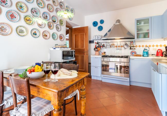 Ferienwohnung in Torri del Benaco - Apartment Villa Corazza Ferienwohnung in Torri del Benaco - Apartment Villa Corazza