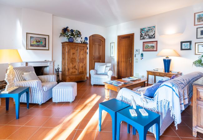 Ferienwohnung in Torri del Benaco - Apartment Villa Corazza Ferienwohnung in Torri del Benaco - Apartment Villa Corazza