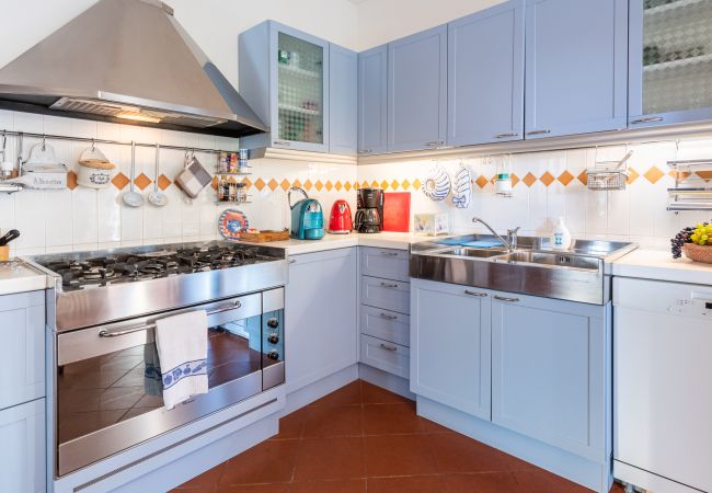 Ferienwohnung in Torri del Benaco - Apartment Villa Corazza Ferienwohnung in Torri del Benaco - Apartment Villa Corazza