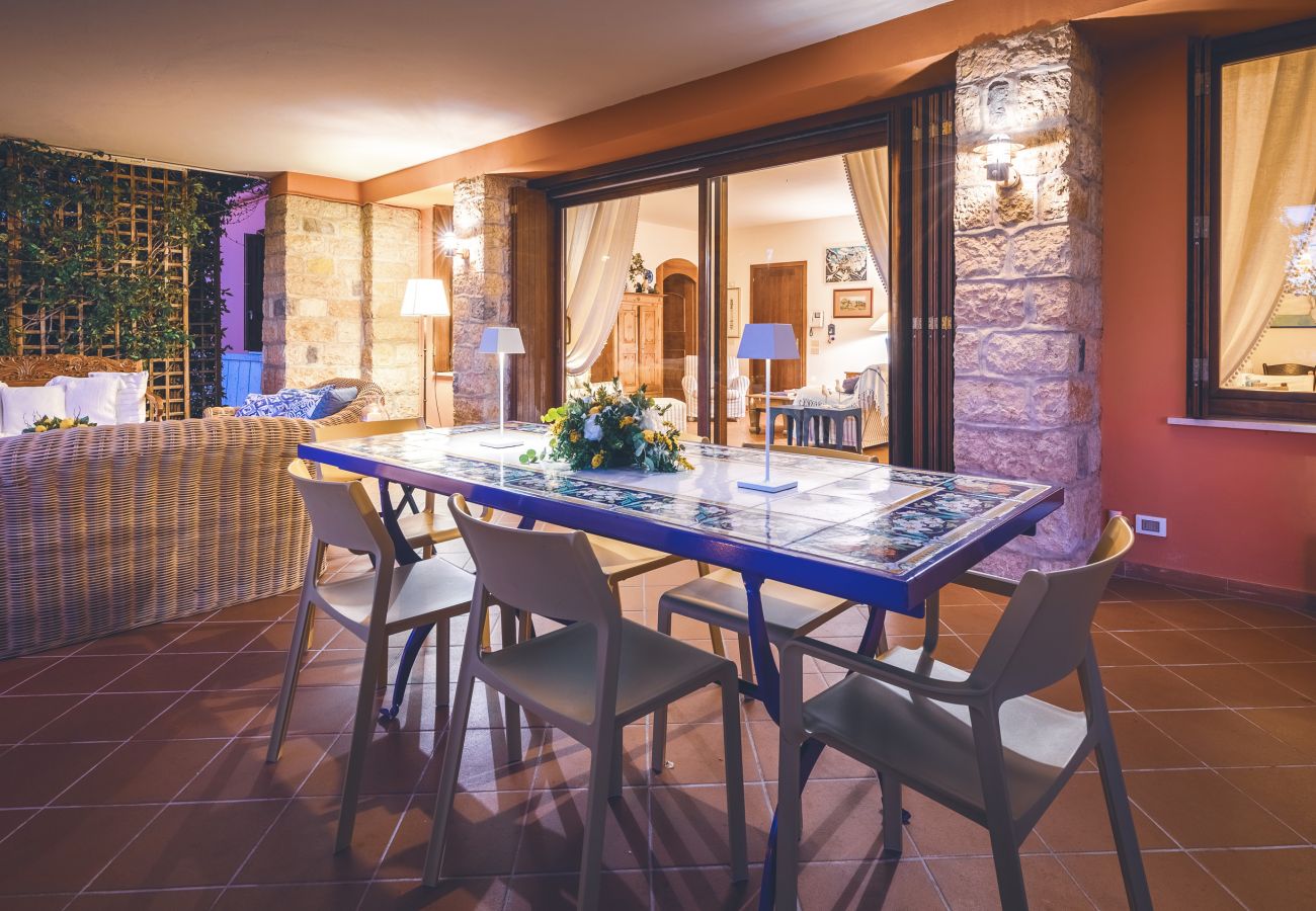 Ferienwohnung in Torri del Benaco - Apartment Villa Corazza Ferienwohnung in Torri del Benaco - Apartment Villa Corazza