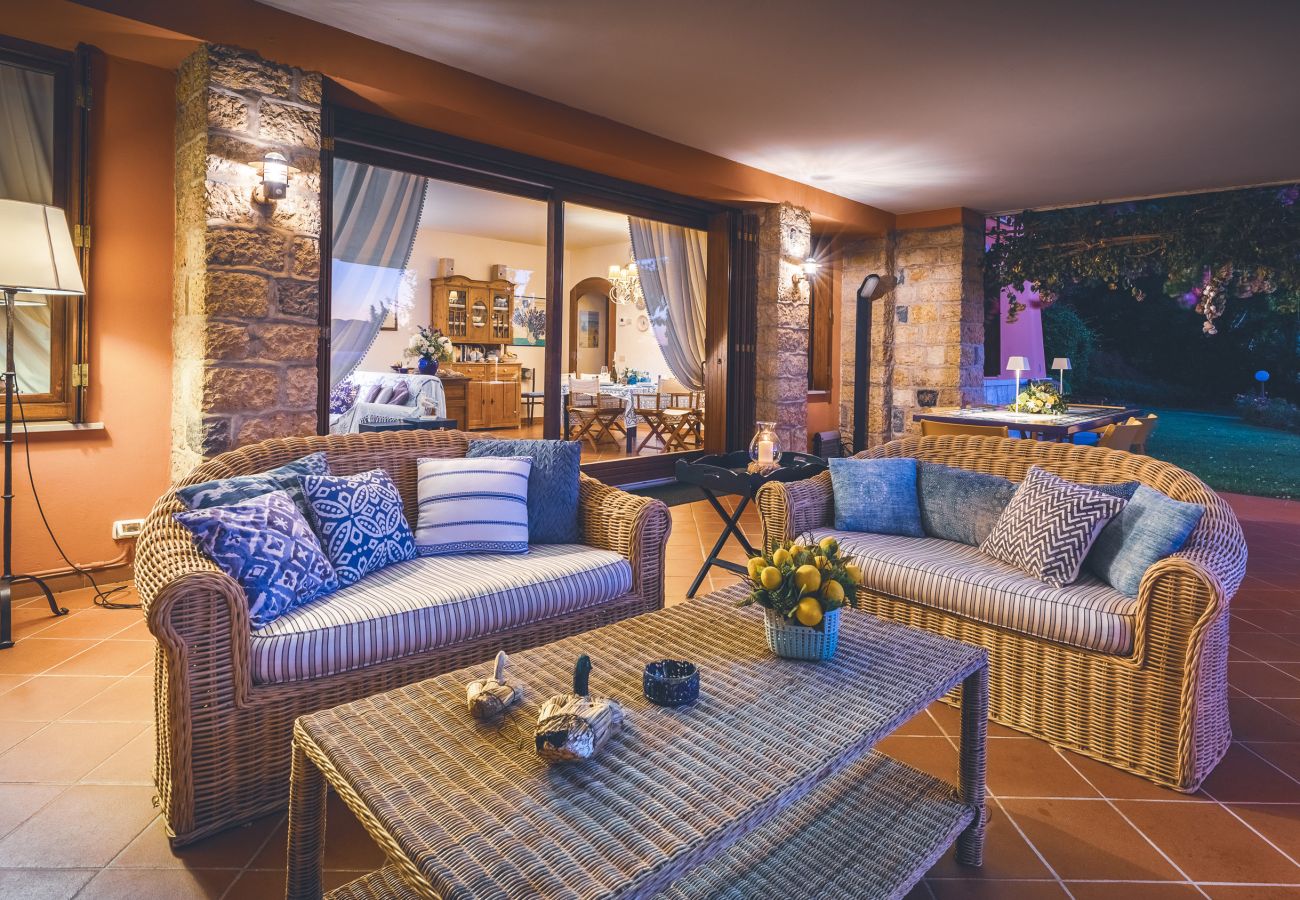 Ferienwohnung in Torri del Benaco - Apartment Villa Corazza Ferienwohnung in Torri del Benaco - Apartment Villa Corazza