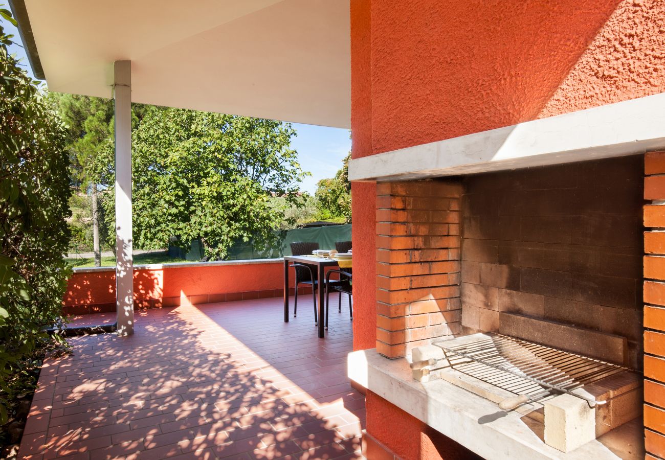 Ferienwohnung in Cisano - Apartment Noon with Pool Ferienwohnung in Cisano - Apartment Noon with Pool