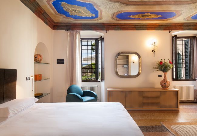 Ferienwohnung in Lazise - Apartment CastellONE with Pool Ferienwohnung in Lazise - Apartment CastellONE with Pool