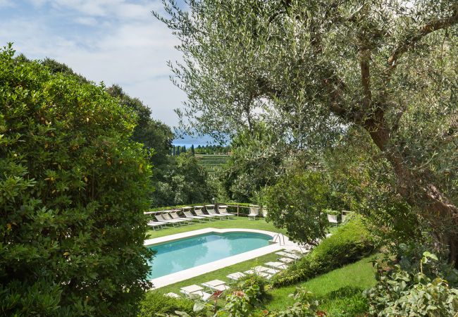 Ferienwohnung in Lazise - Apartment CastellONE with Pool Ferienwohnung in Lazise - Apartment CastellONE with Pool
