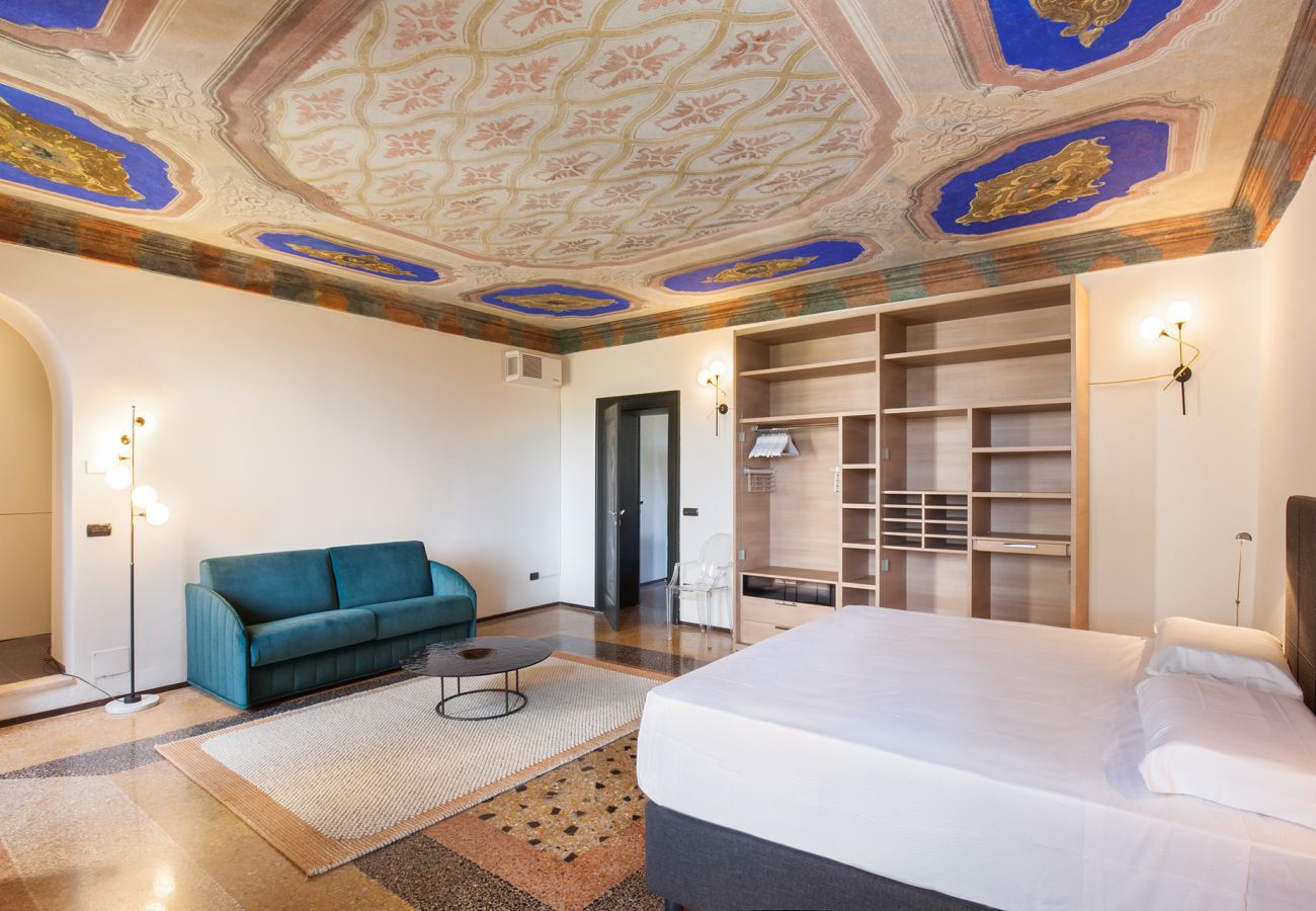 Ferienwohnung in Lazise - Apartment CastellONE with Pool Ferienwohnung in Lazise - Apartment CastellONE with Pool