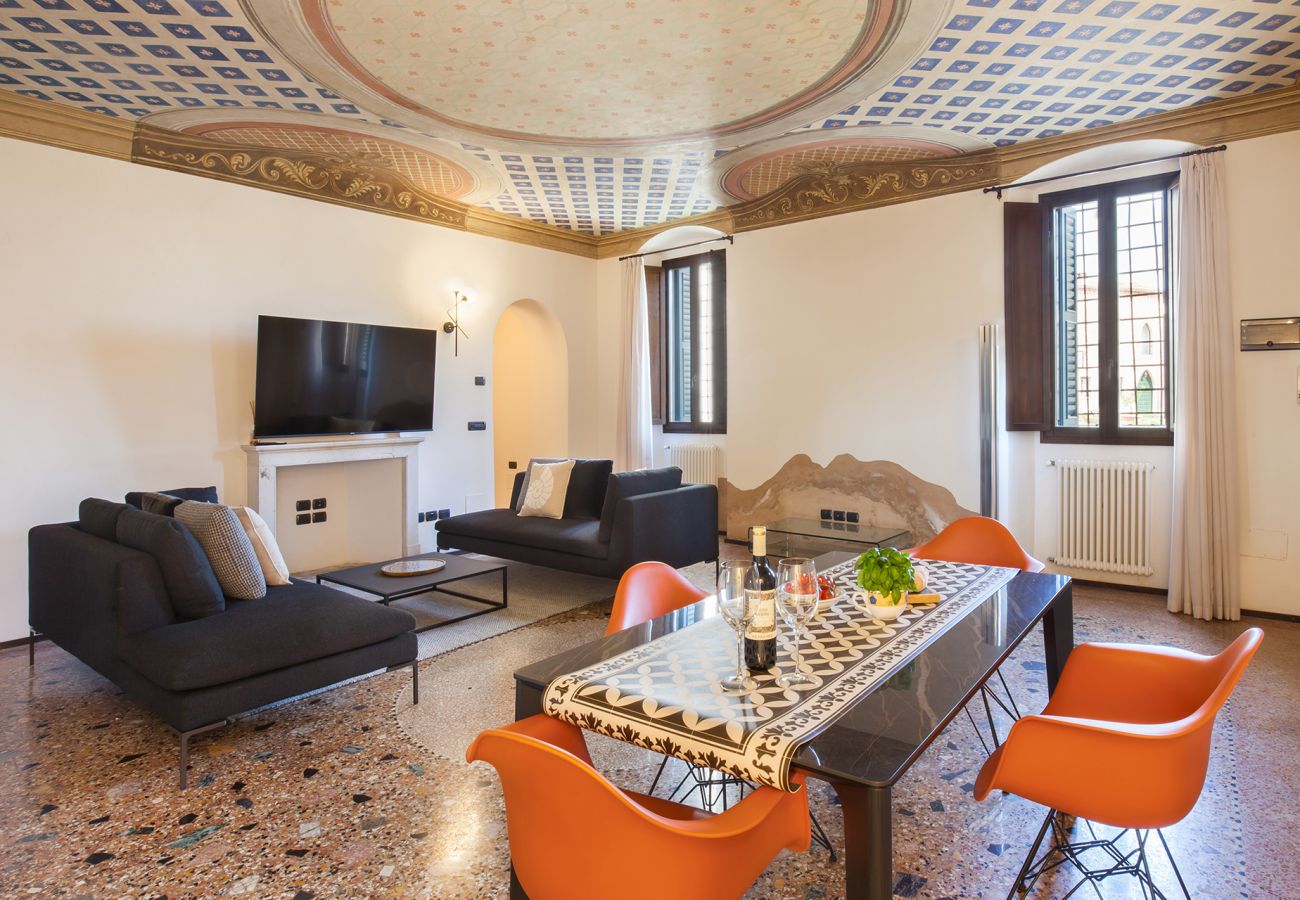 Ferienwohnung in Lazise - Apartment CastellONE with Pool Ferienwohnung in Lazise - Apartment CastellONE with Pool