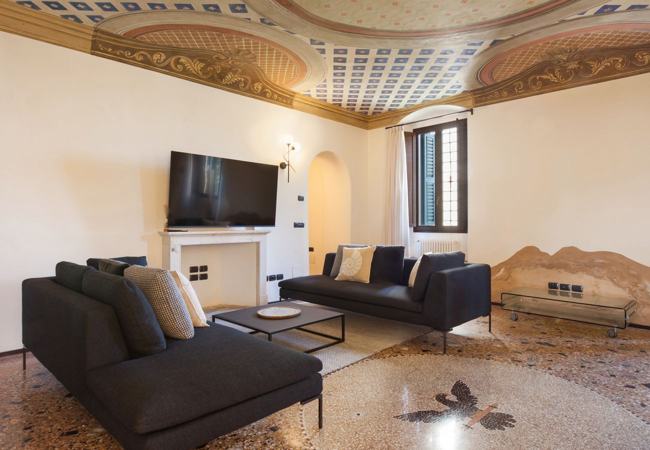 Ferienwohnung in Lazise - Apartment CastellONE with Pool Ferienwohnung in Lazise - Apartment CastellONE with Pool