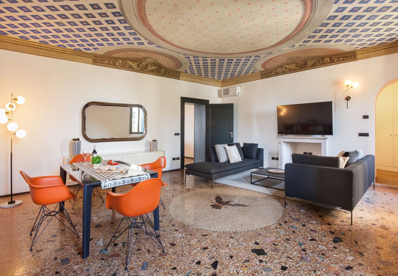 Ferienwohnung in Lazise - Apartment CastellONE with Pool Ferienwohnung in Lazise - Apartment CastellONE with Pool