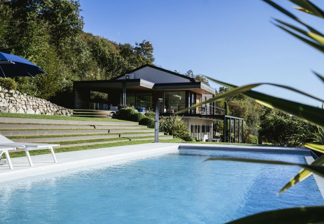 Villa in Torri del Benaco - Villa Casaliva with Private Pool