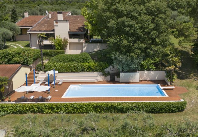 Villa in Bussolengo - Villa Italiana with Private Pool