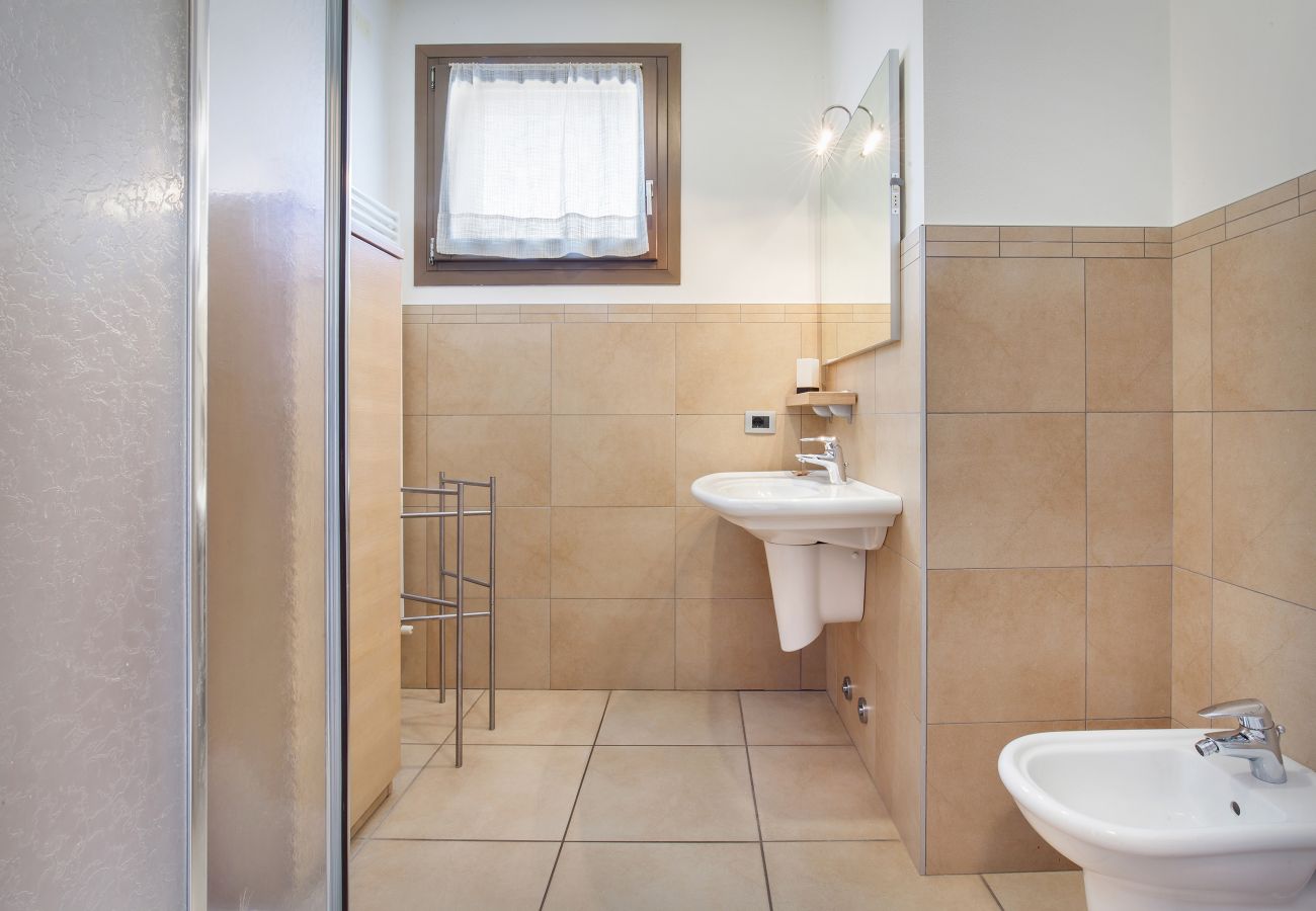 Appartamento a Torri del Benaco - Casa al Lago With Pool And Lake View