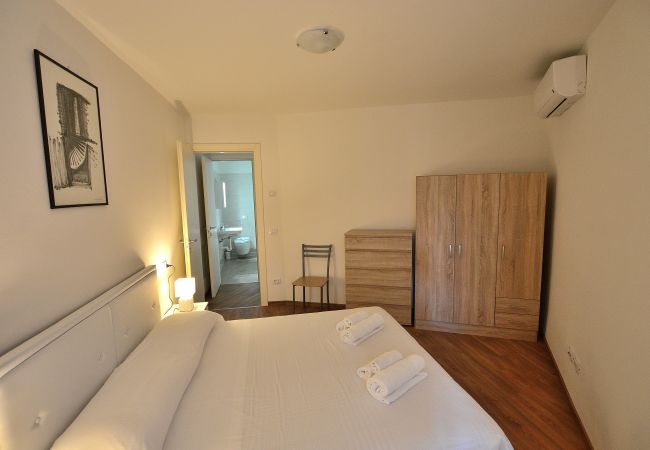 Appartamento a Torri del Benaco - Apartment del Pescatore In Downtown