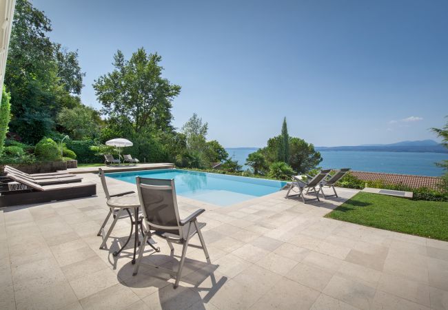 Villa a Torri del Benaco - Villa Sybille With Pool And Lake View