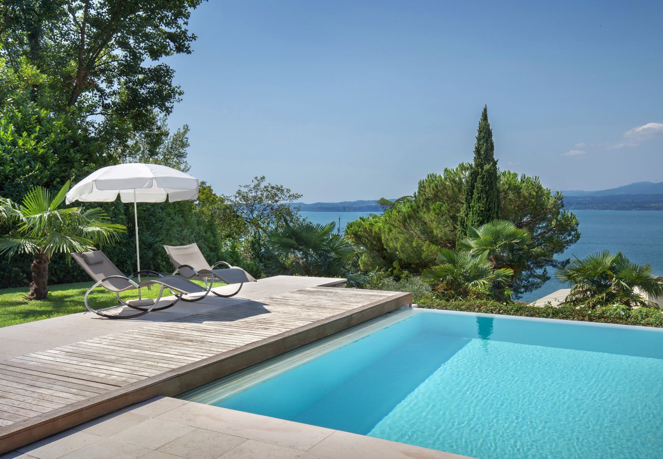 Villa a Torri del Benaco - Villa Sybille With Pool And Lake View