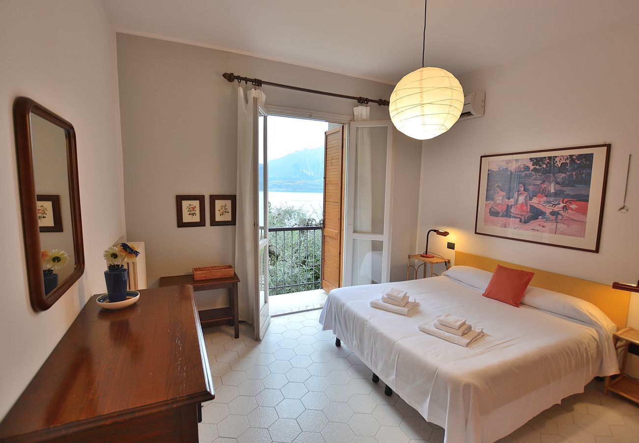 Villa a Torri del Benaco - Villa Retrò alle Rossone With Lake View Villa a Torri del Benaco - Villa Retrò alle Rossone With Lake View