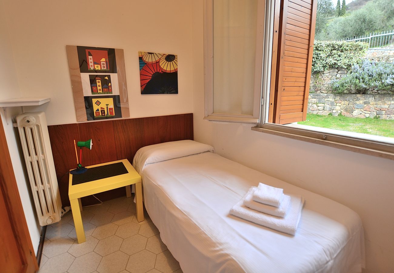 Villa a Torri del Benaco - Villa Retrò alle Rossone With Lake View Villa a Torri del Benaco - Villa Retrò alle Rossone With Lake View