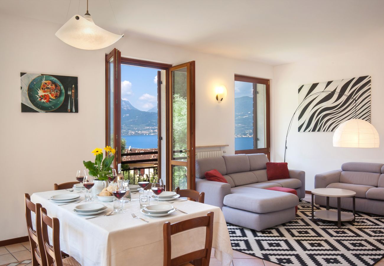 Villa a Torri del Benaco - Villa Carducci with lake view Villa a Torri del Benaco - Villa Carducci with lake view