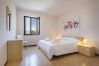 Appartamento a Lazise - Apartment Rosa Cinderella With Pool Appartamento a Lazise - Apartment Rosa Cinderella With Pool