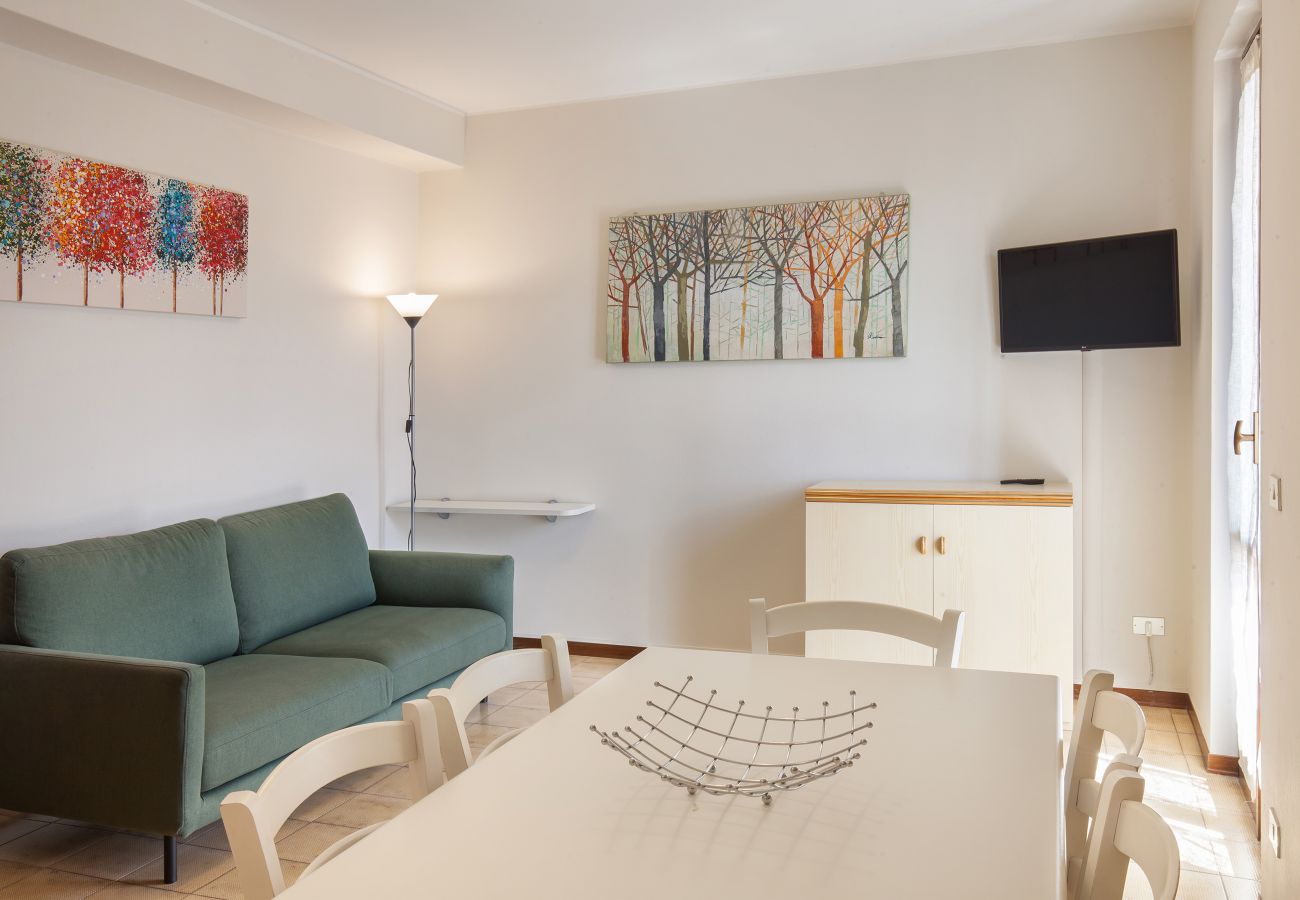 Appartamento a Lazise - Apartment Rosa Bourbon With Pool Appartamento a Lazise - Apartment Rosa Bourbon With Pool