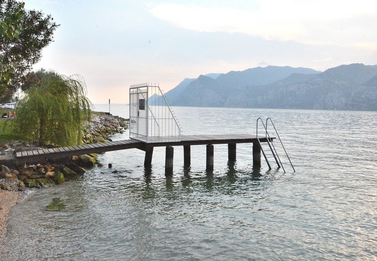 Appartamento a Malcesine - Apartment Windows On The Lake