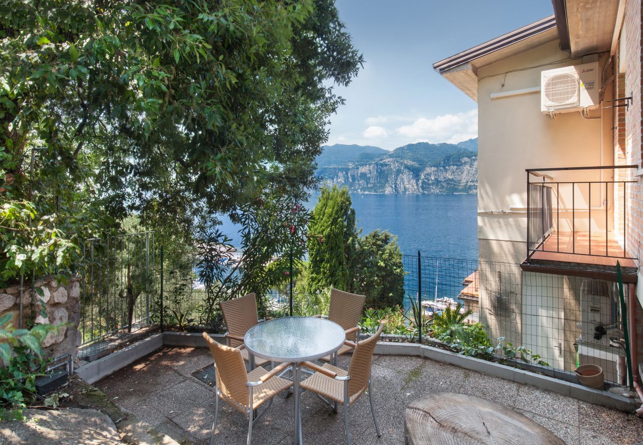 Appartamento a Malcesine - Apartment Windows On The Lake