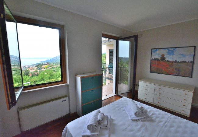 Appartamento a Costermano - Apartment Montegolo Four With Pool And Lake View Appartamento a Costermano - Apartment Montegolo Four With Pool And Lake View