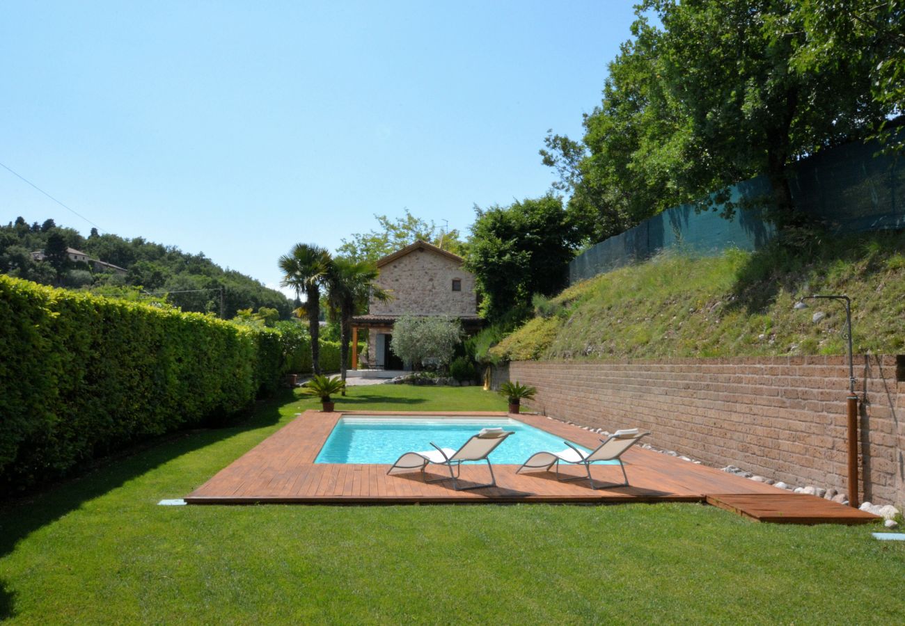 Villetta a Costermano - Rustico Villa Marciaga With Pool