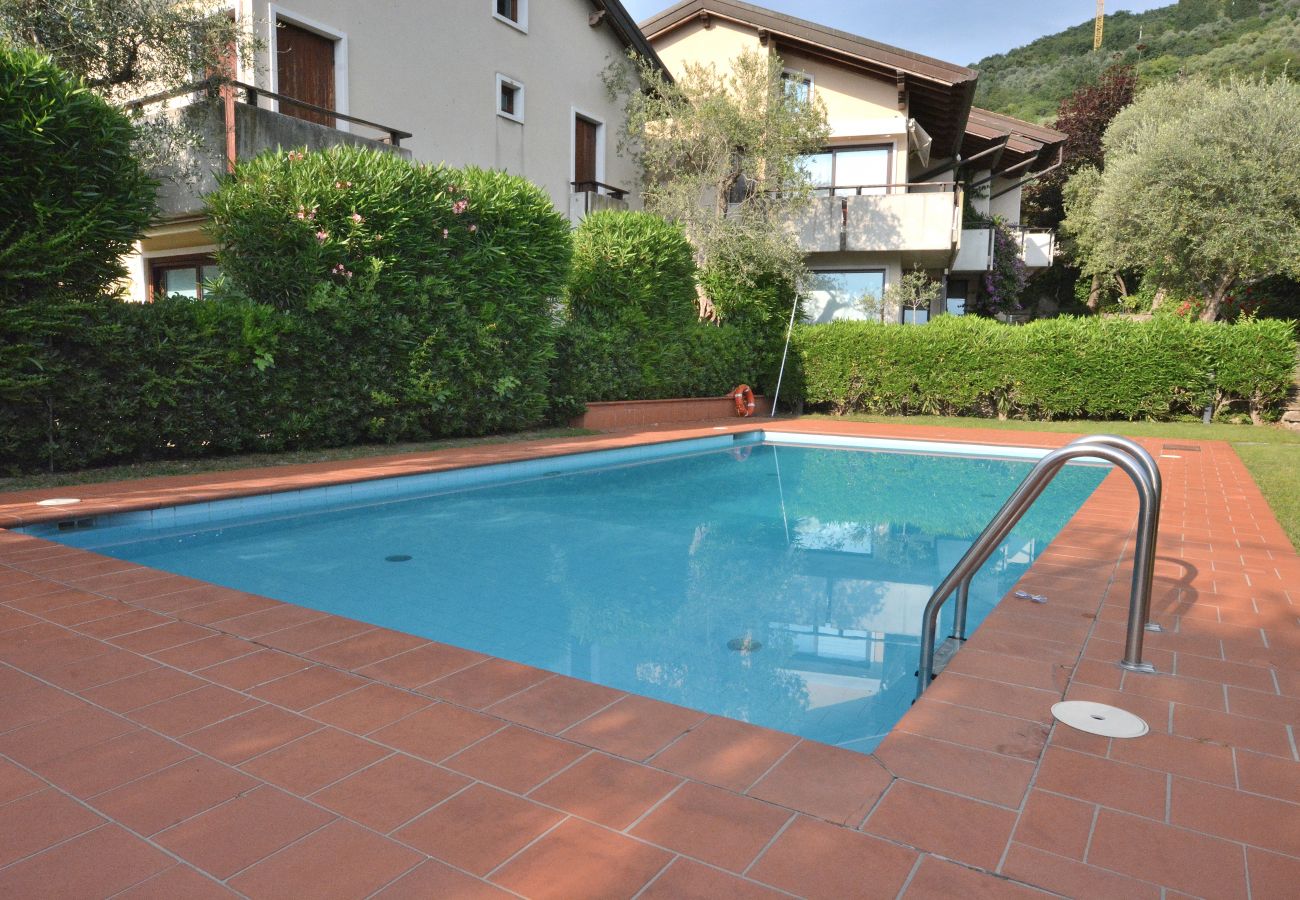 Appartamento a Torri del Benaco - Apartment San Remo With Pool