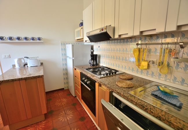 Appartamento a Bardolino - Apartment Joan Mirò With Pool Appartamento a Bardolino - Apartment Joan Mirò With Pool
