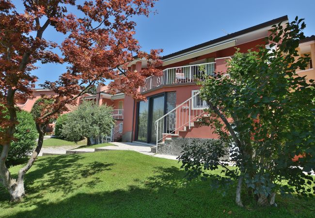 Appartamento a Bardolino - Apartment Joan Mirò With Pool Appartamento a Bardolino - Apartment Joan Mirò With Pool