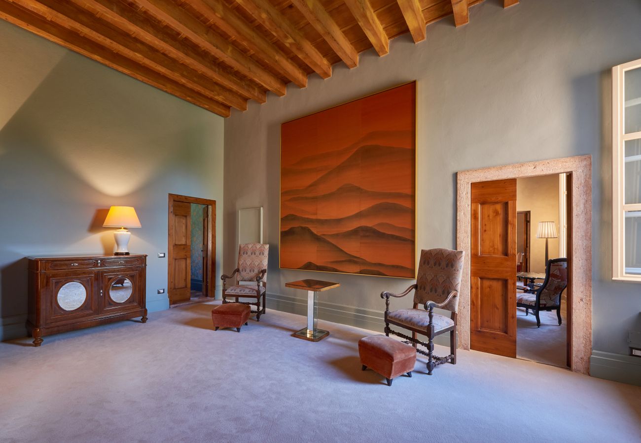 Villa a Verona - Torre di Terzolan With Pool, Jacuzzi And Golf Putt