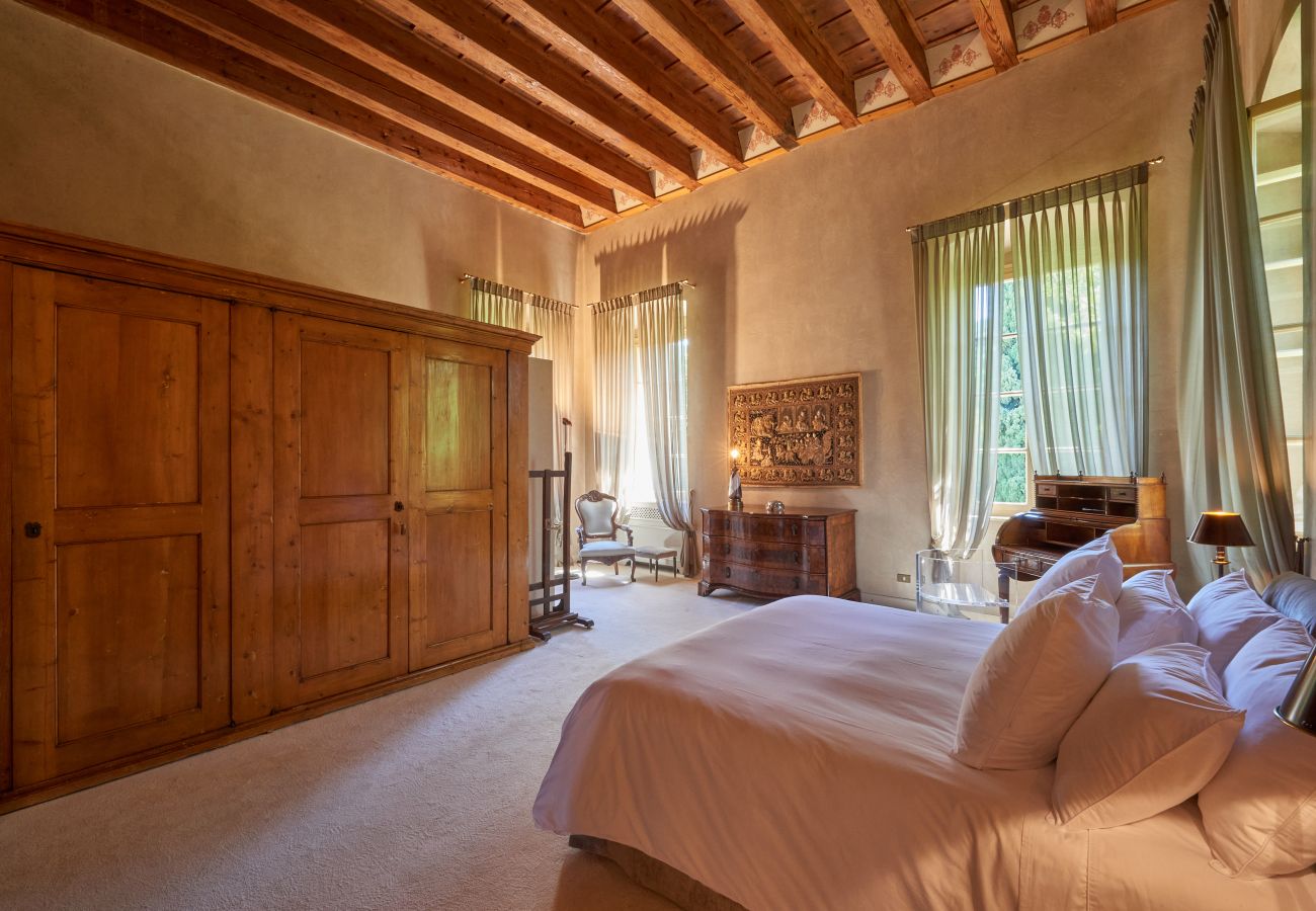 Villa a Verona - Torre di Terzolan With Pool, Jacuzzi And Golf Putt