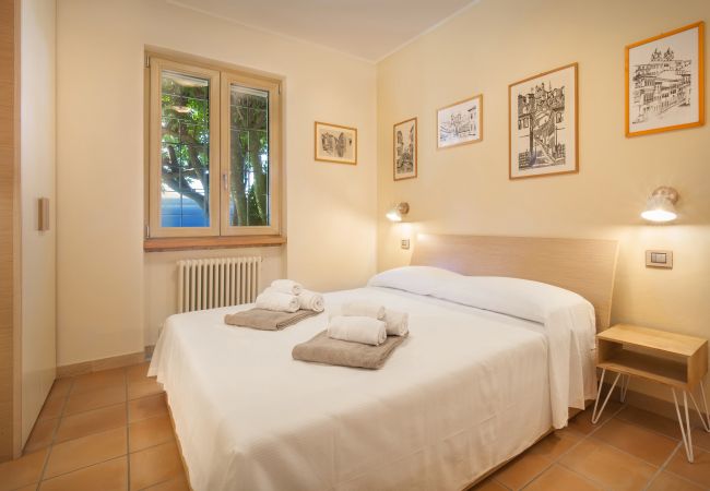 Villetta a Torri del Benaco - Villetta Blue Panorama With Private Jacuzzi Villetta a Torri del Benaco - Villetta Blue Panorama With Private Jacuzzi