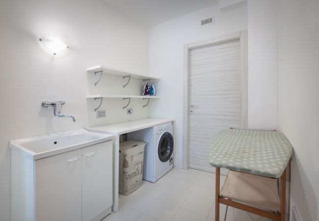 Villa a Torri del Benaco - Villa GEMMMA with Private Pool Villa a Torri del Benaco - Villa GEMMMA with Private Pool