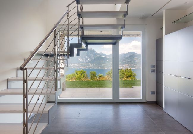 Villa a Torri del Benaco - Villa GEMMMA with Private Pool Villa a Torri del Benaco - Villa GEMMMA with Private Pool