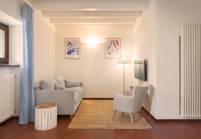 Appartamento a Torri del Benaco - Turchese Apartment with Pool Appartamento a Torri del Benaco - Turchese Apartment with Pool