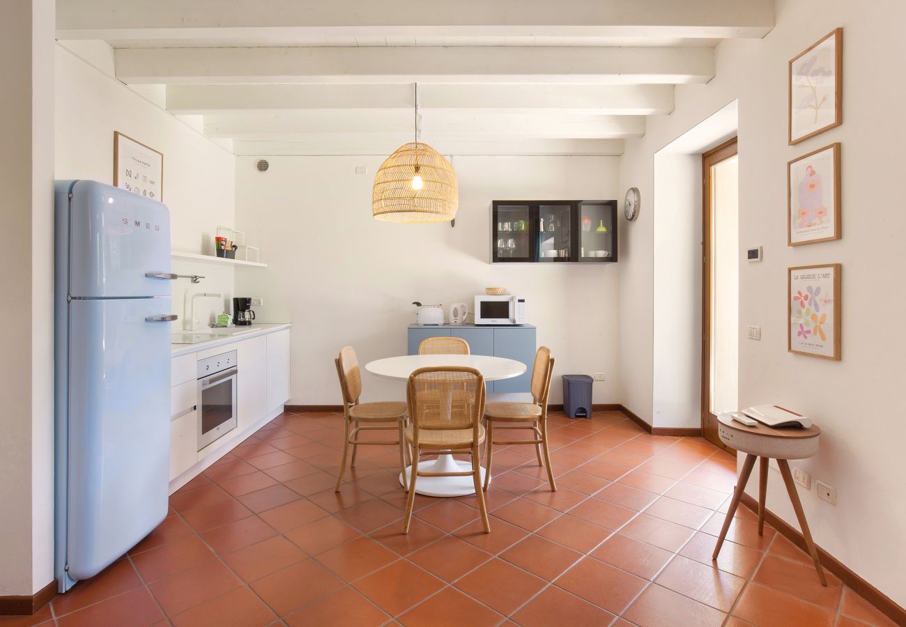 Appartamento a Torri del Benaco - Turchese Apartment with Pool Appartamento a Torri del Benaco - Turchese Apartment with Pool