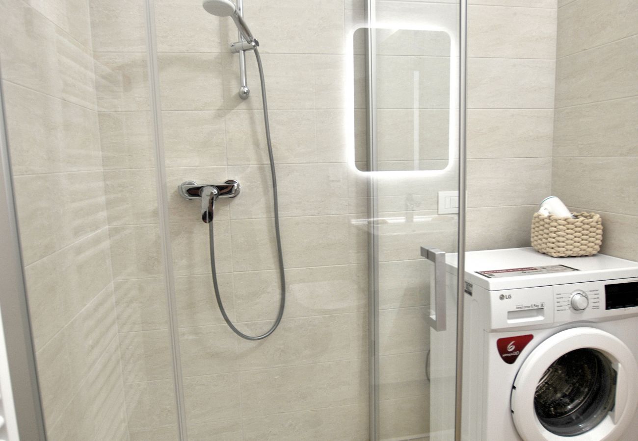 Appartamento a San Zeno di Montagna - Apartment Borgo Montagna With Pool