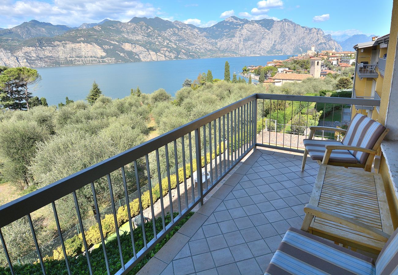 Appartamento a Malcesine - Apartment La Perla With Pool
