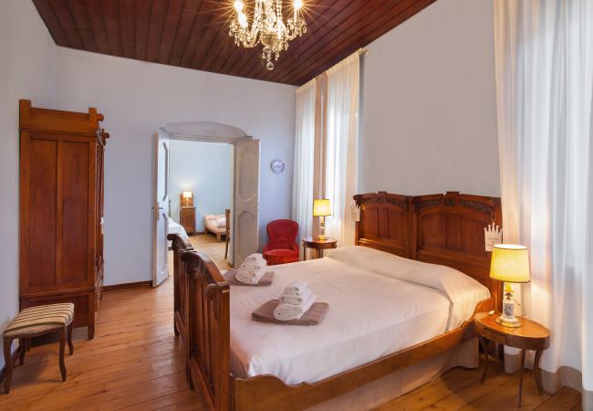 Villa a Volta Mantovana - Villa L'Oleandra with Pool up to 12 People Villa a Volta Mantovana - Villa L'Oleandra with Pool up to 12 People