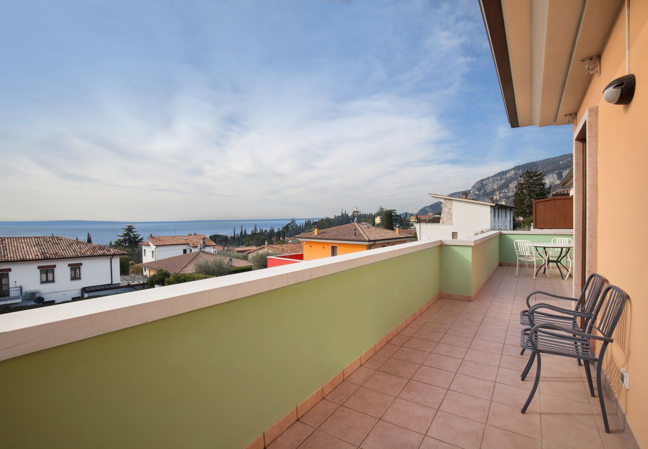 Appartamento a Garda - Regina Gardesana Apartment With Pool