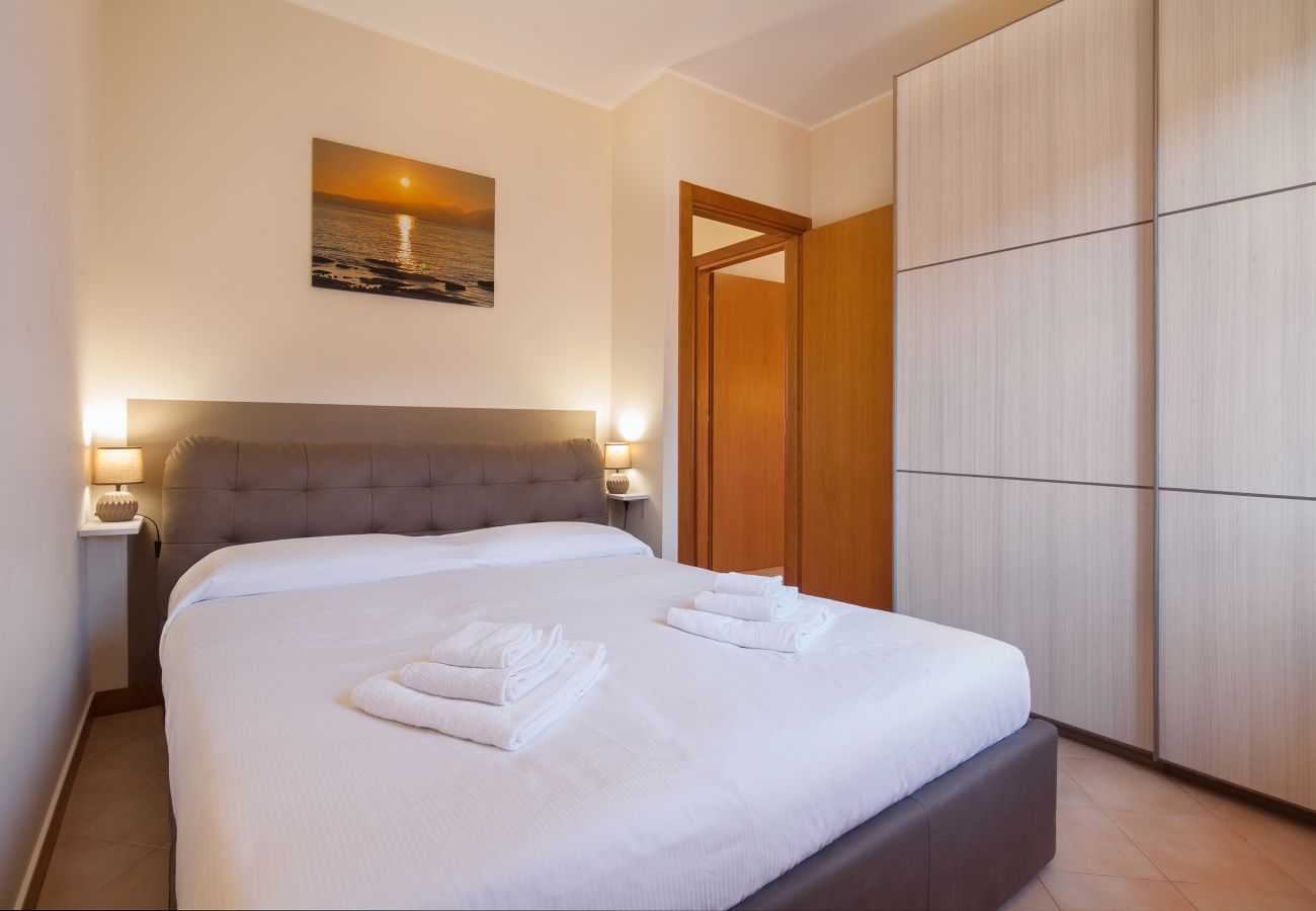 Appartamento a Torri del Benaco - Apartment Bella Sathea Appartamento a Torri del Benaco - Apartment Bella Sathea