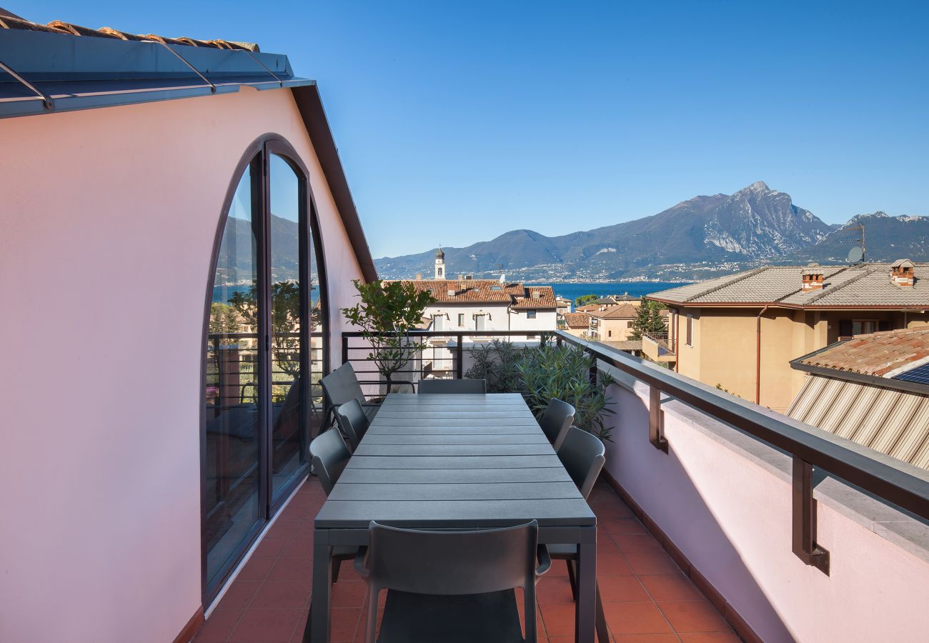 Appartamento a Torri del Benaco - Apartment Bella Sathea Appartamento a Torri del Benaco - Apartment Bella Sathea